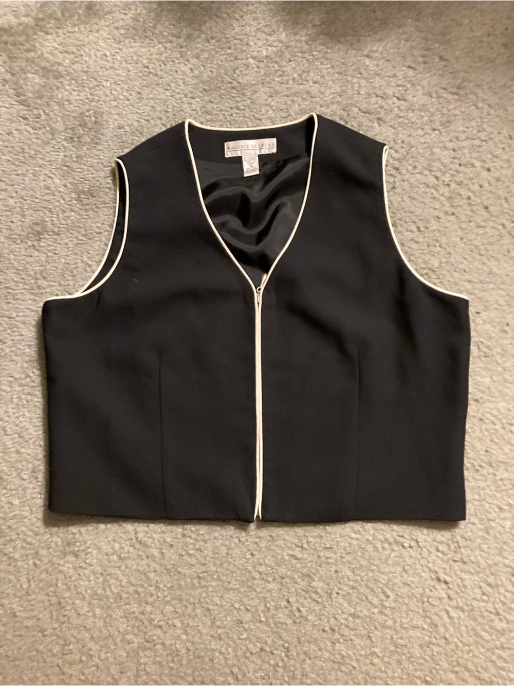 Women’s size 16 vest